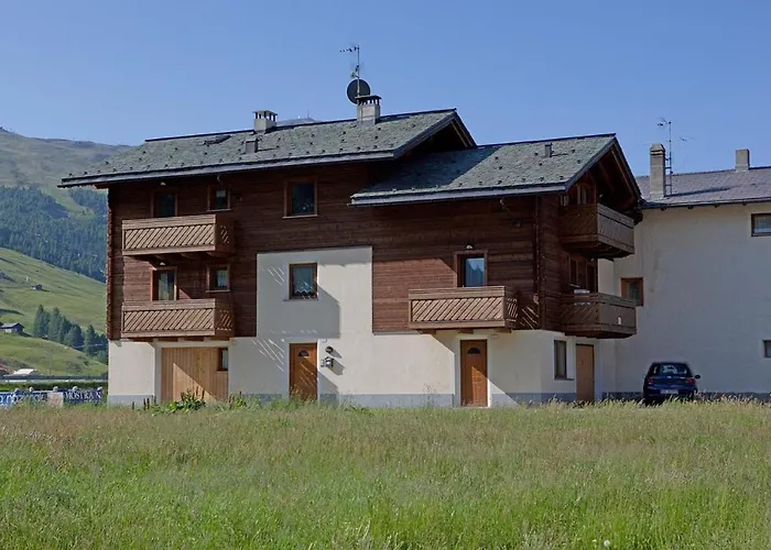 Casa Severina